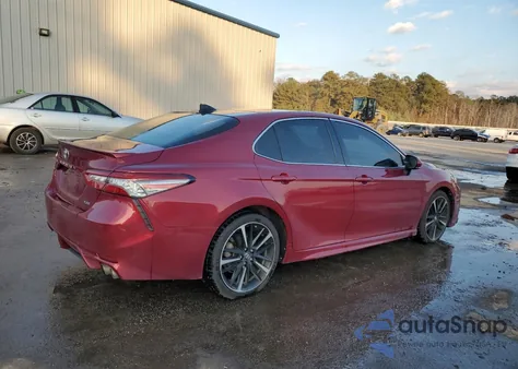 2018 Toyota Camry Xse из США, поврежденный, VIN 4T1B61HK5JU565207